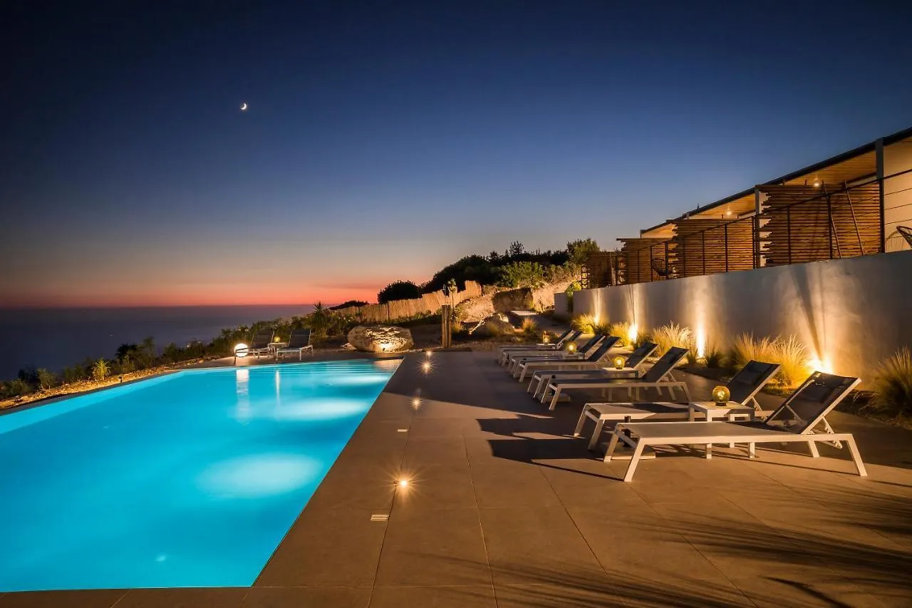 Kefalonian Escape Suites Valeriános
